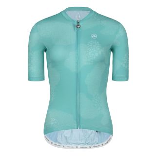 green cycling jersey