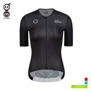 womens black cycling jersey