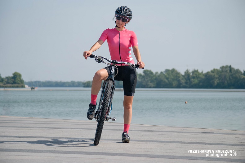 cycling bib shorts with pockets