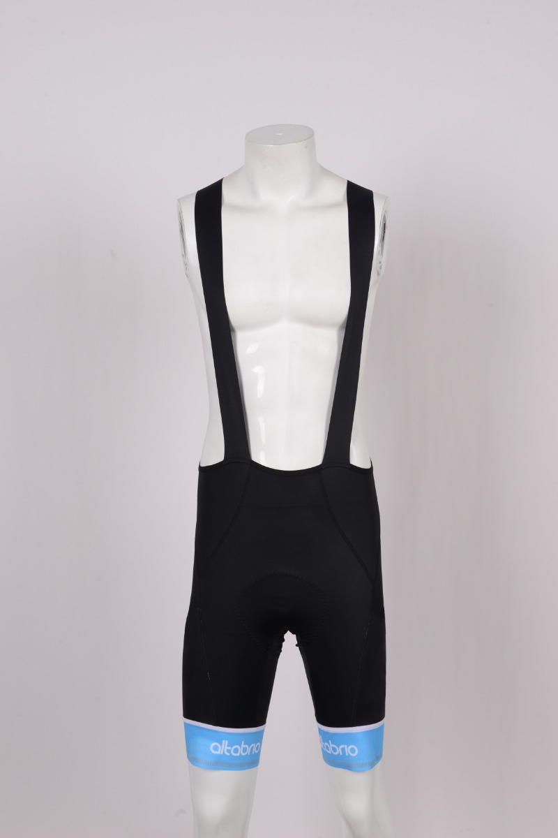 custom cycling clothing