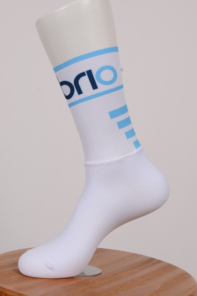 custom cycling clothing