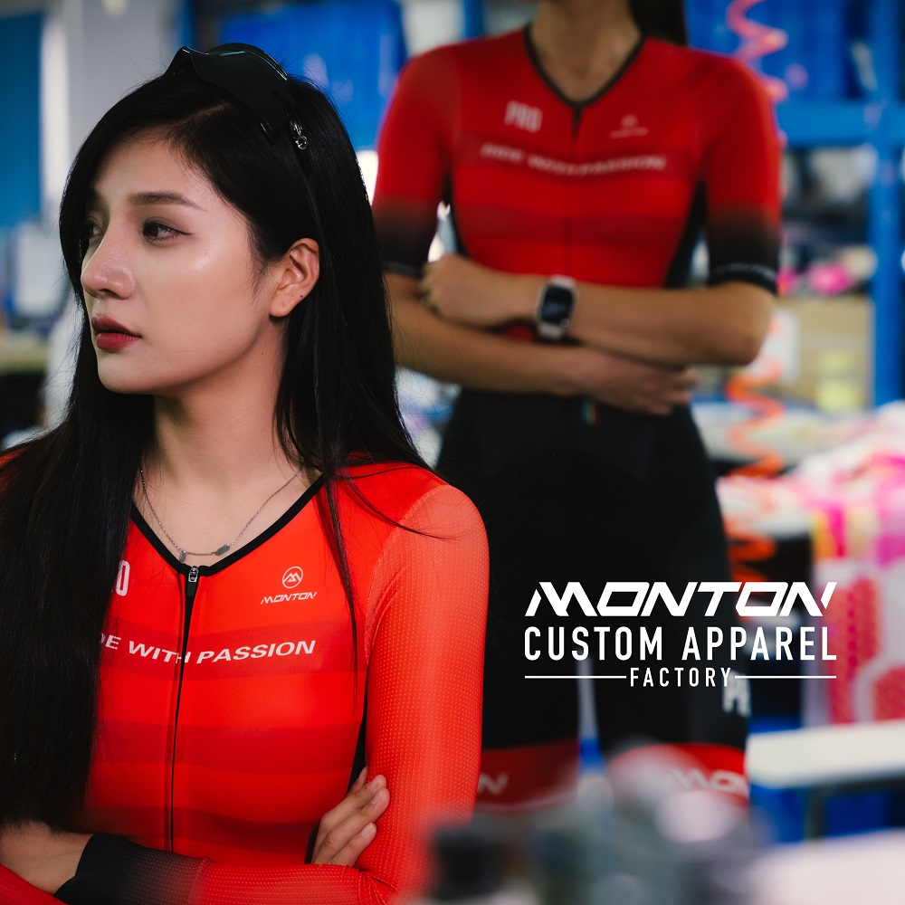 custom cycling clothing