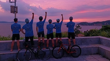 custom cycling club kit
