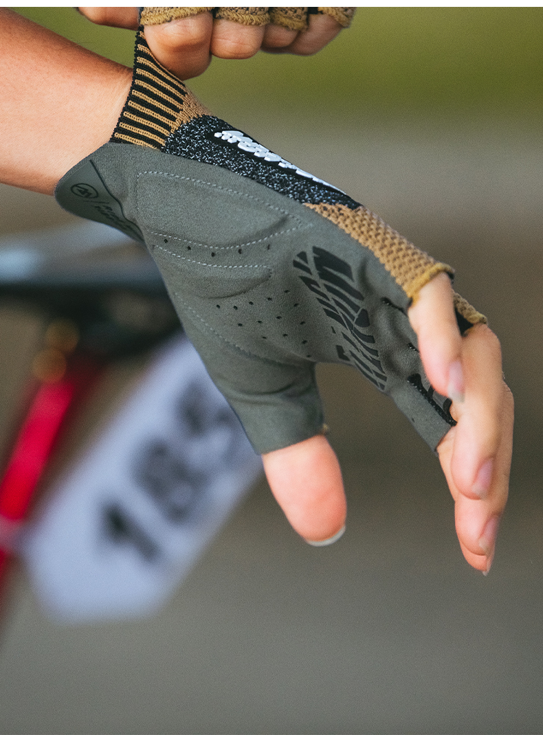 fingerless cycling gloves