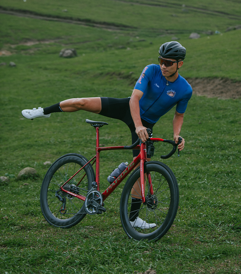 best affordable cycling jersey