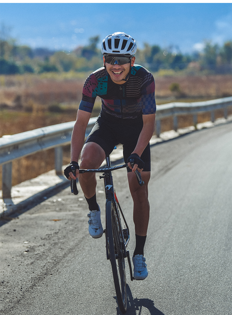 unique cycling jerseys