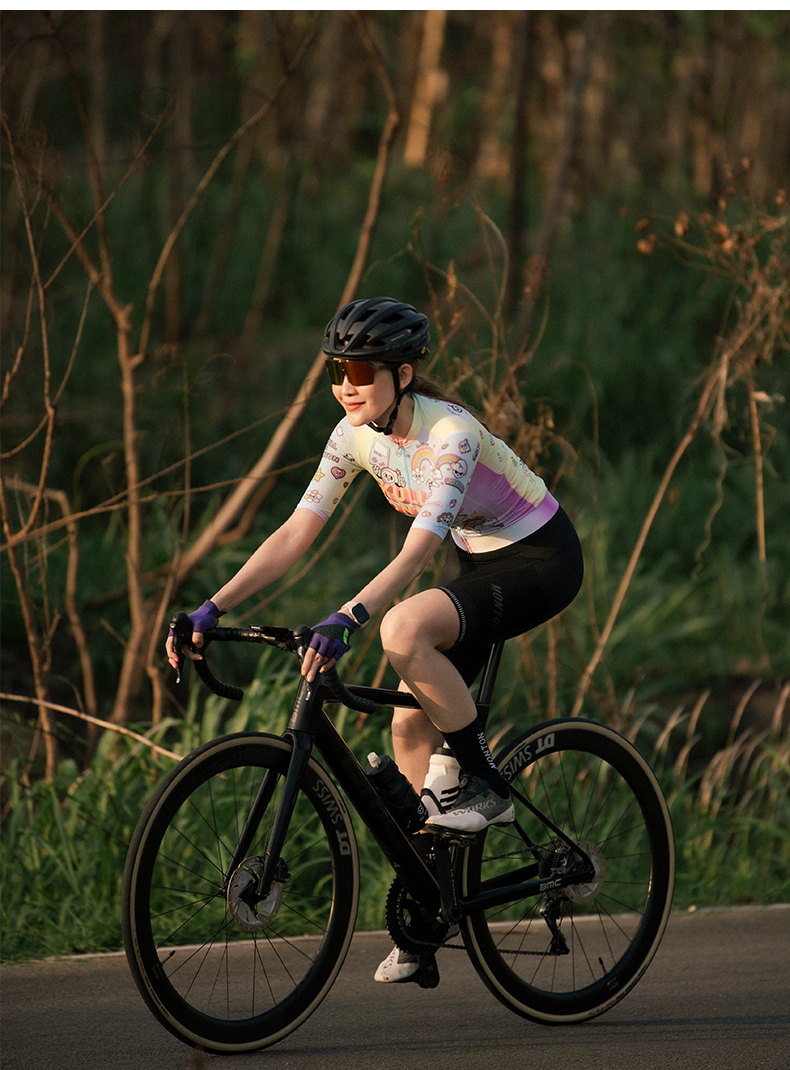 ladies cycling clothes