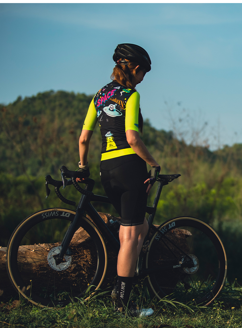 ladies cycling clothes