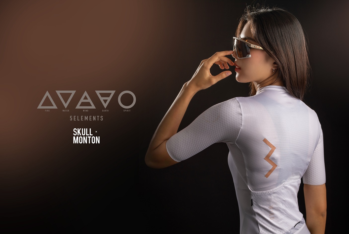 womens white cycling jersey