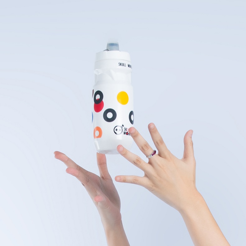 cycling water bottles