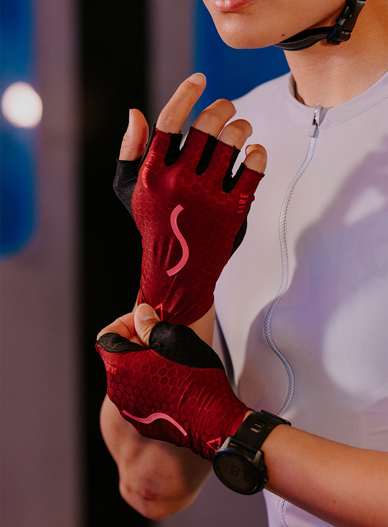bike gloves