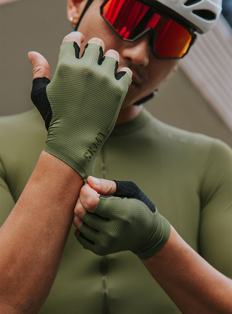 cycling gloves