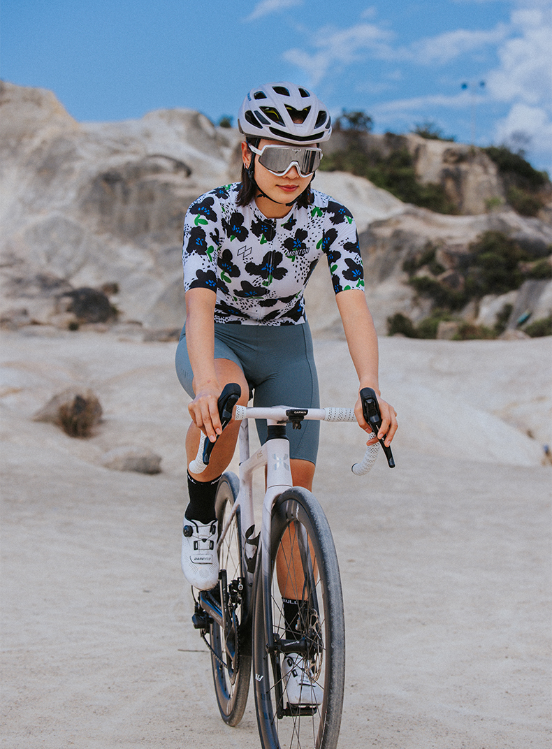 womens bike jersey