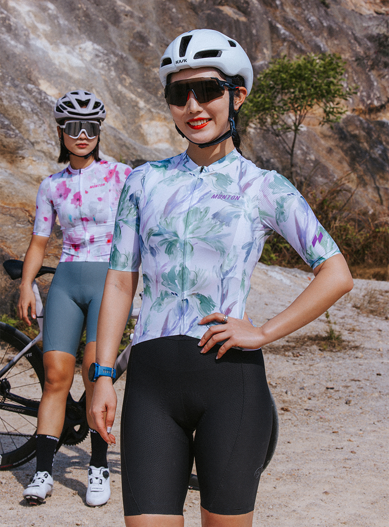 womens cycling apparel