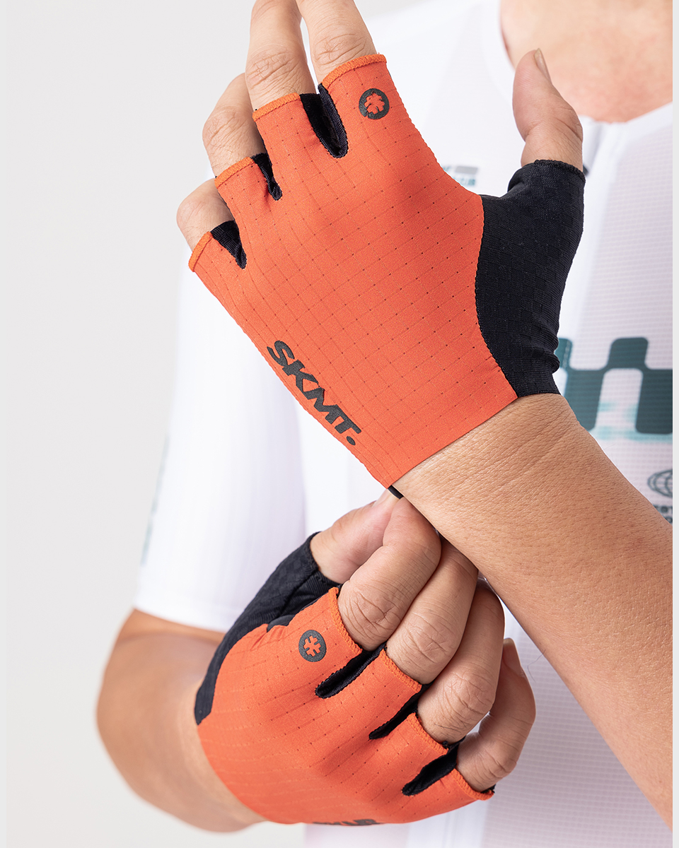 padded cycling gloves
