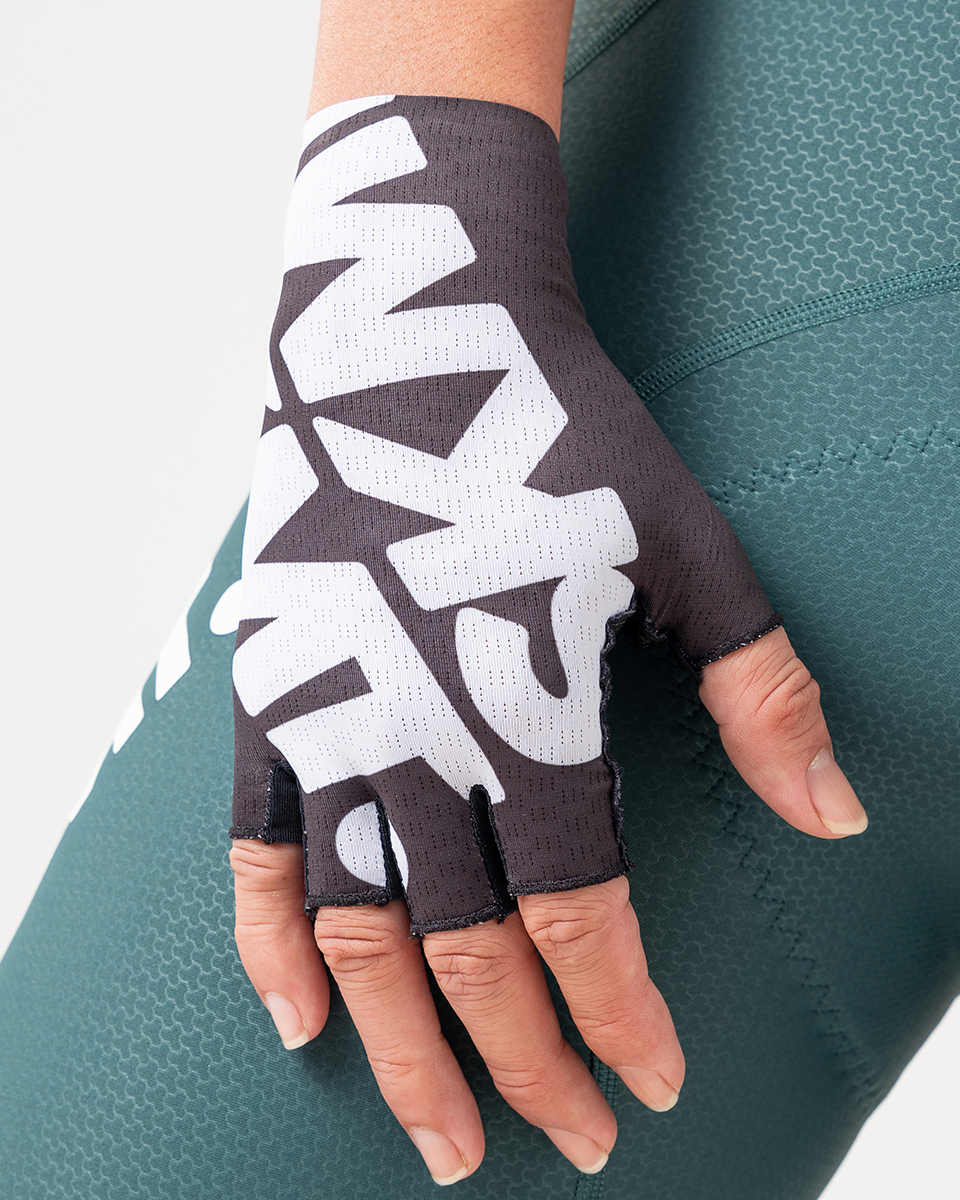 padded cycling gloves