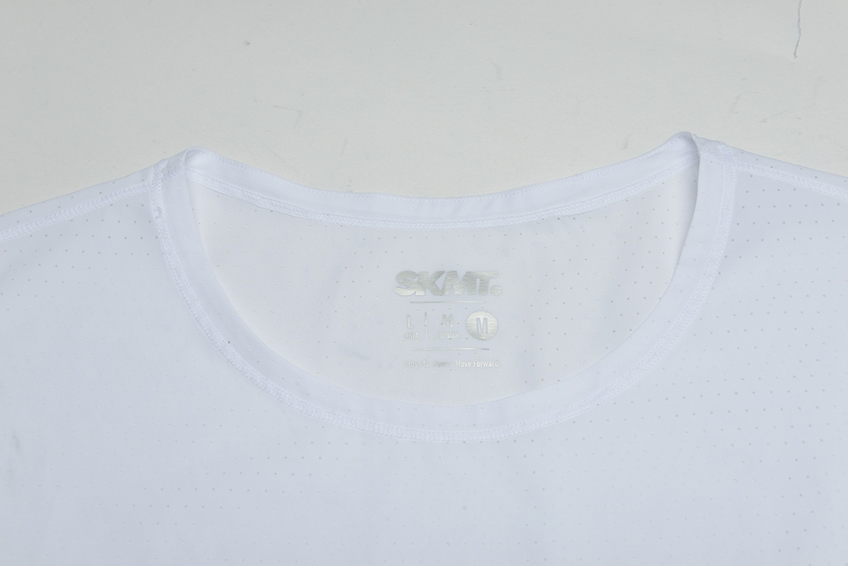 shirt collar close up