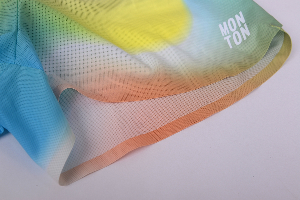 Gradient sublimation print detail