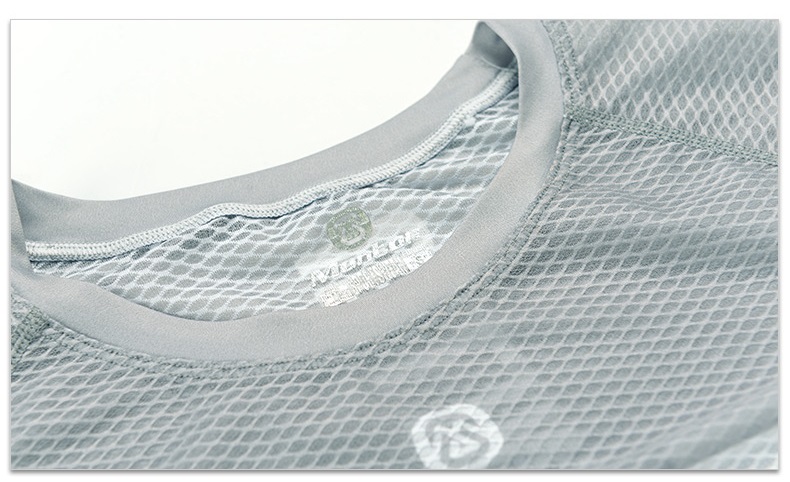 cycling base layer details