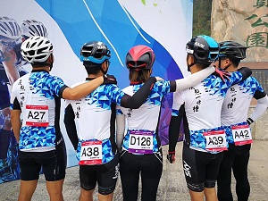 custom cycling jersey design