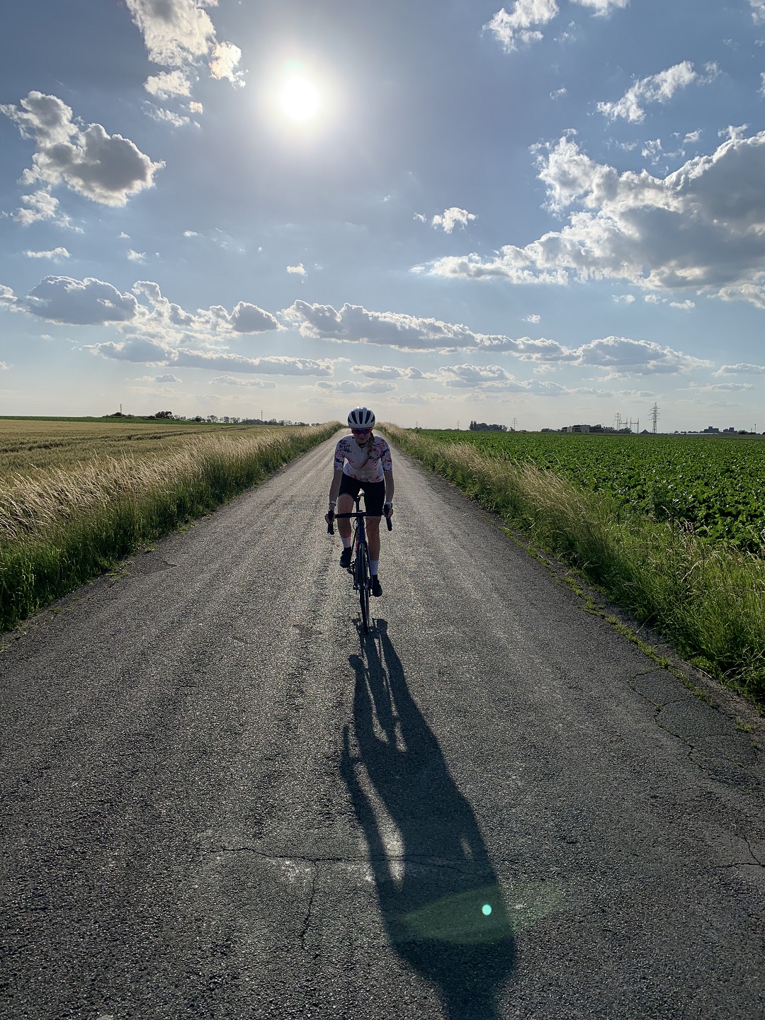 cool women's cycling jerseys