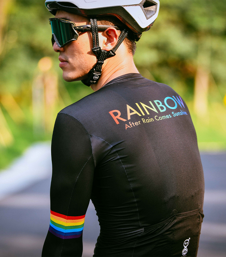 mens long sleeved cycling jersey