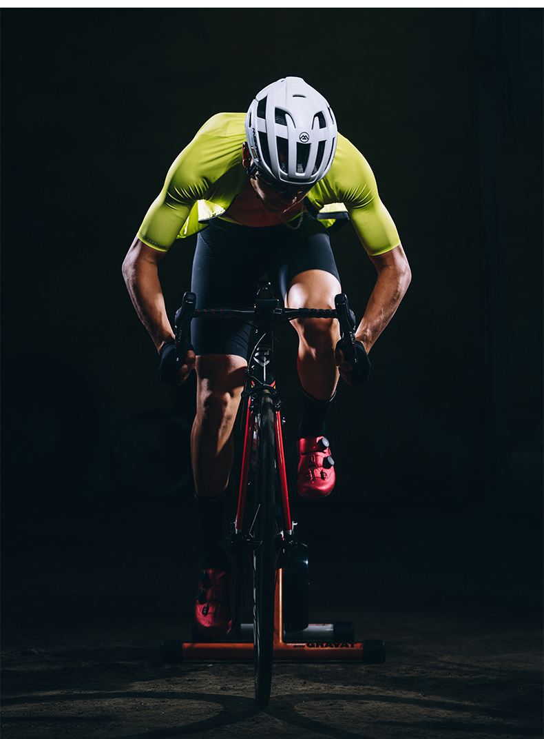 race fit cycling jersey