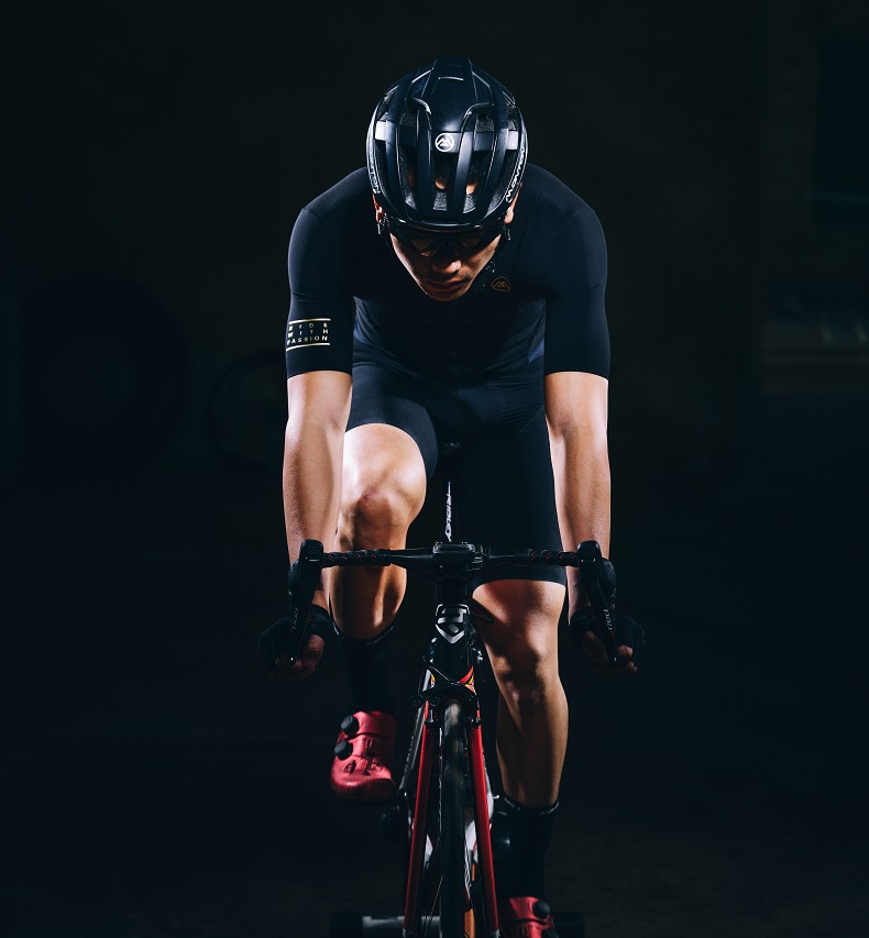 race fit cycling jersey