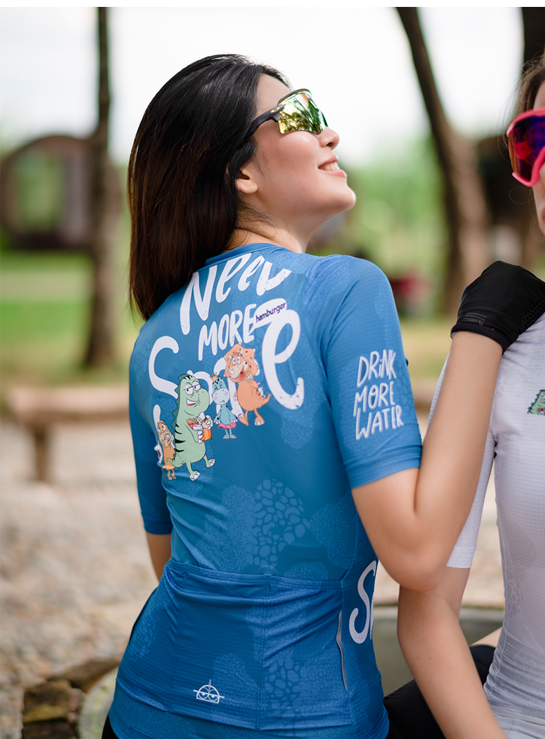 lightweight cycling jersey