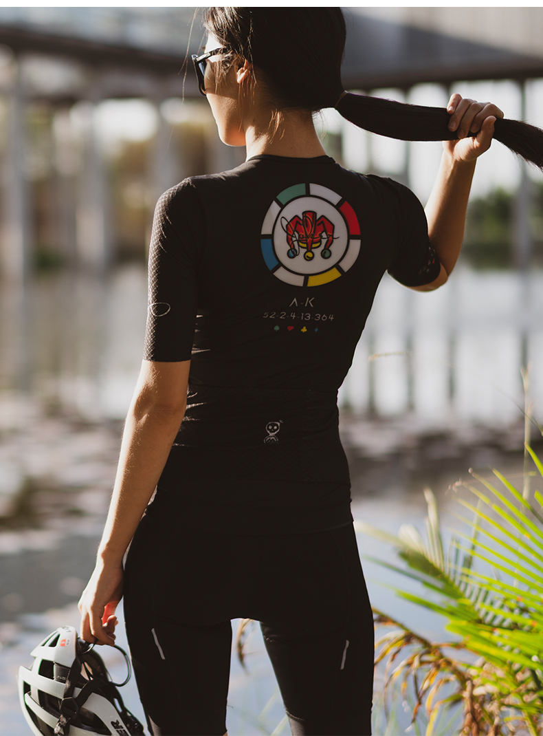 summer weight cycling jersey