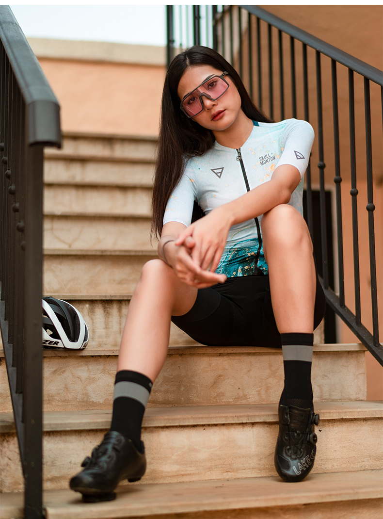 ladies cycling clothes